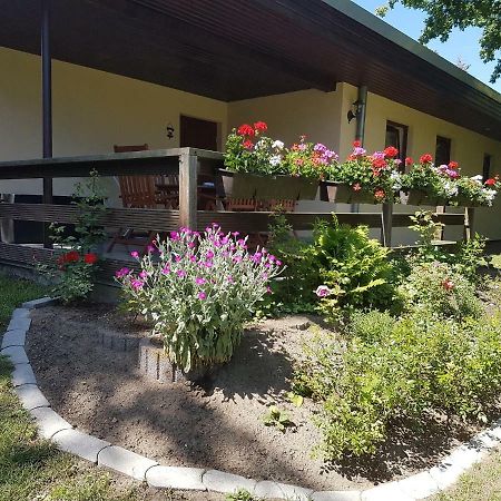Ferienwohnanlage "Am Bernsteinsee" Apartment Dierhagen Exterior photo